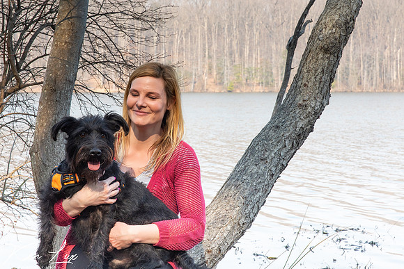 Pet-Photography-Black-Dog-Lake