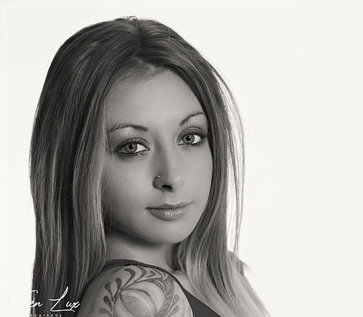 Portrait-Photography-Female-Black-White-Headshot